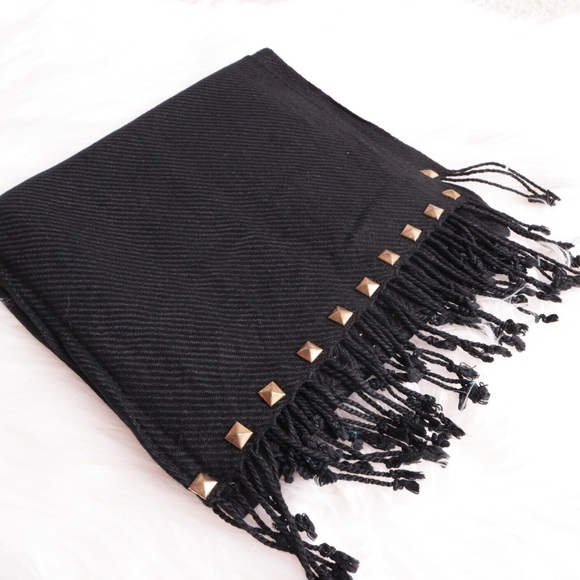 Studded Fringed Scarf Pashmina Black
