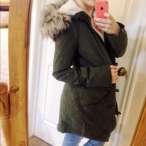 ✳️NEW✳️ Hollister coat