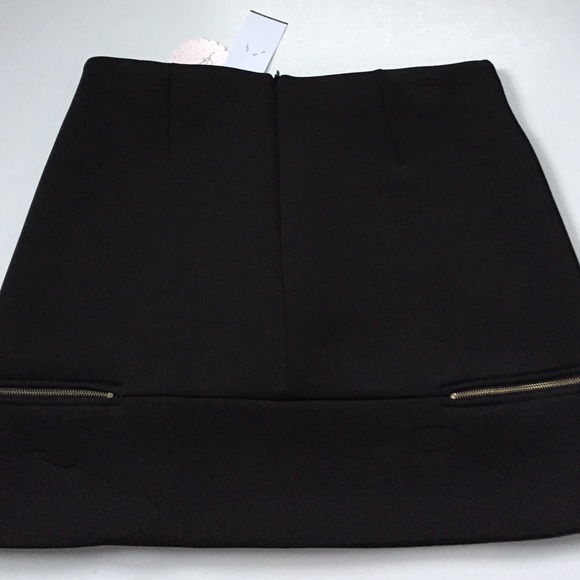 NWT Soprano skirt - Picture 4 of 4