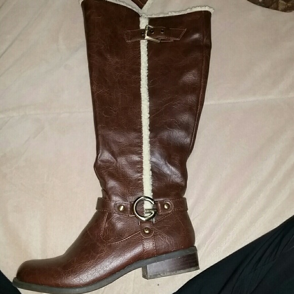 Authentic Guess fur boots