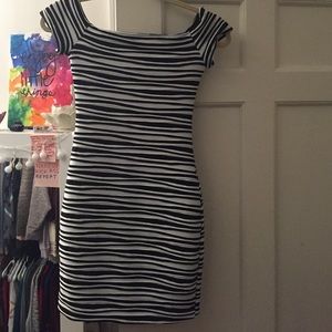 Bodycon off the shoulder dress