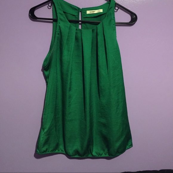 Green Tabk top blouse Size medium