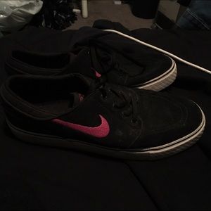 NIKE Stefan Janoski sneakers