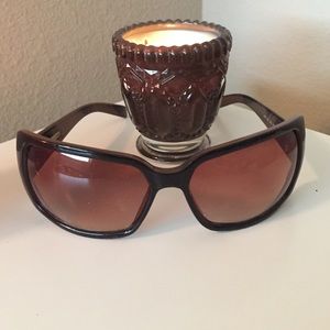 Foster Grant sunglasses NWOT