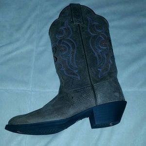 Beautiful cowgirl boot!