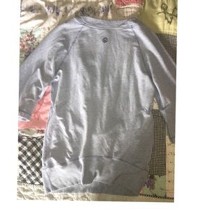 Lululemon top light blue gray.