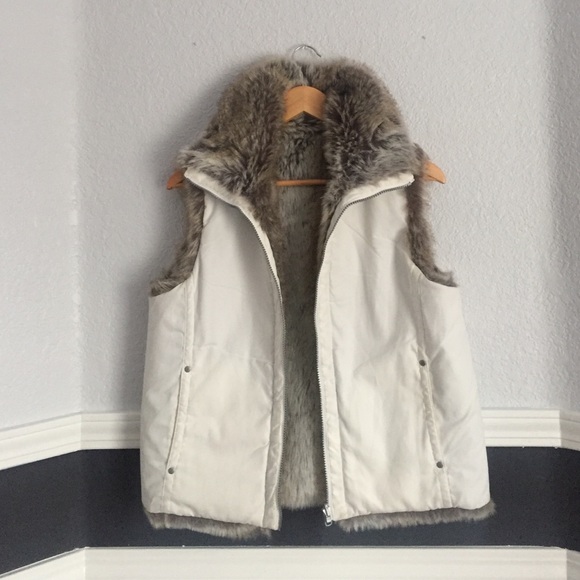 Reversible Vest - Picture 2 of 2