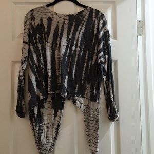 Long sleeve flowy top