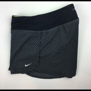 Nike graphic running short speed shorts!