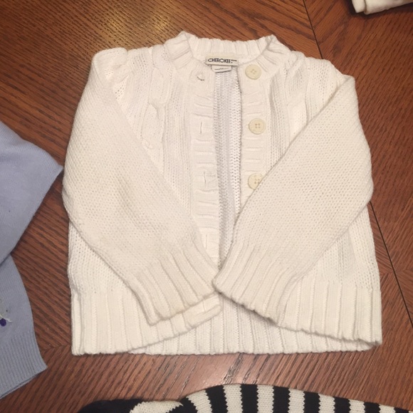 Sweater lot size 3 - Picture 3 of 4