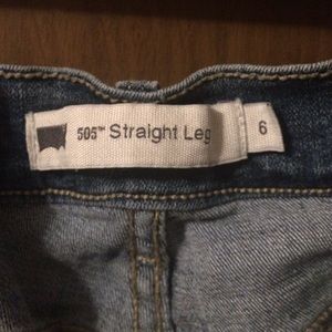 Levi jeans