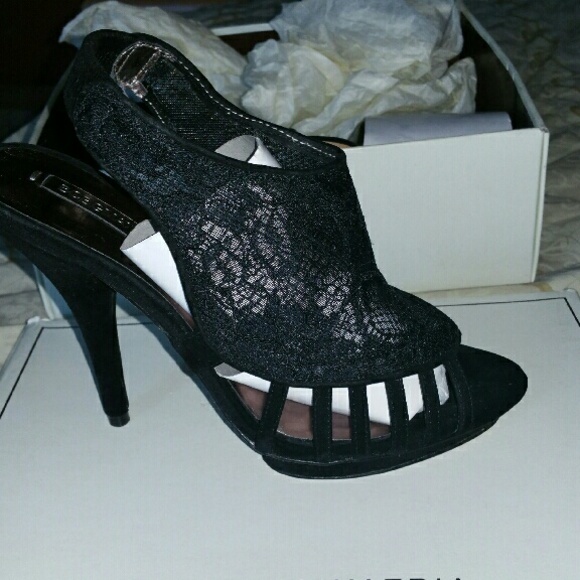 BCBG MAXAZRIA