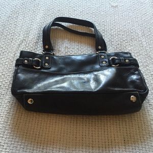 Perlina leather purse