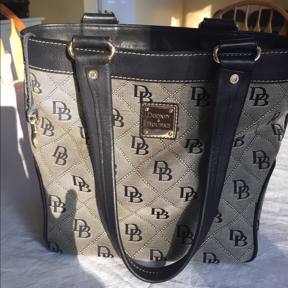 Dooney & Bourke authentic bag