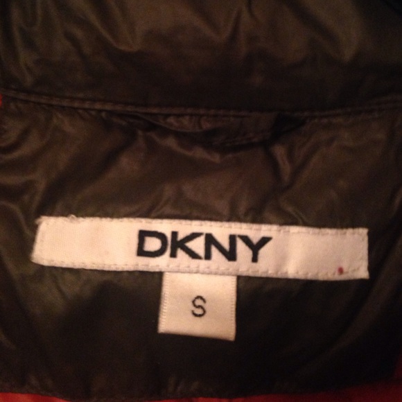 Green puffer jacket - Picture 3 of 3