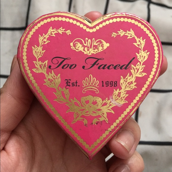 Two faced heart blush