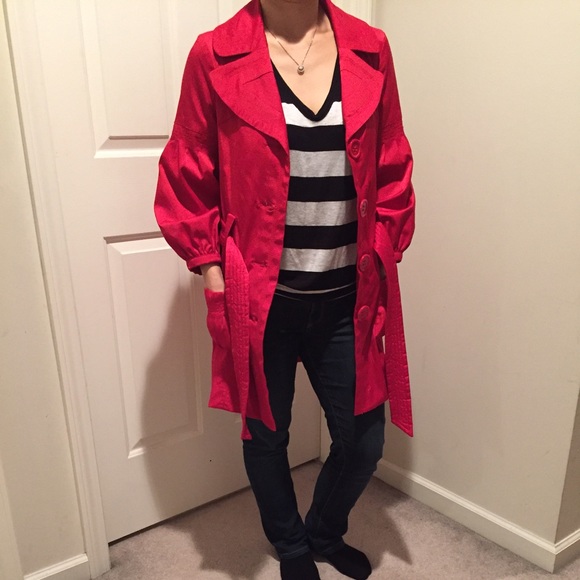 Stylish Red spring coat/jacket. - Picture 1 of 4