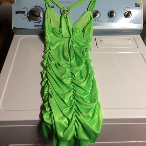 Dress - Picture 2 of 2