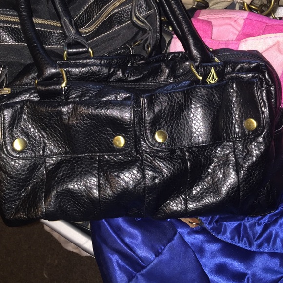 Volcom purse