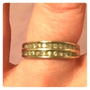 Real Diamond band 14k white gold