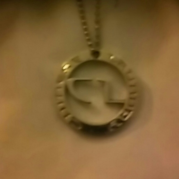 Chinese Laundry purse - Picture 2 of 4