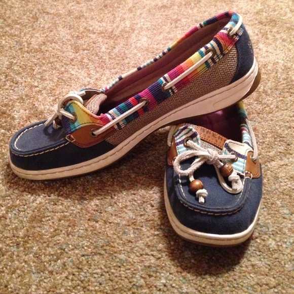 LIKE NEW Sperrys.