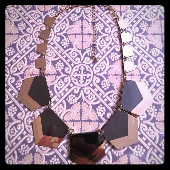 Express Necklace