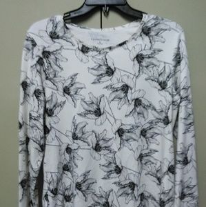 Croft  & Barrow Black and white flowered shirt