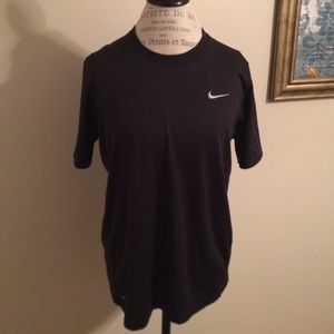Men's Nike dri-fit tee shirt