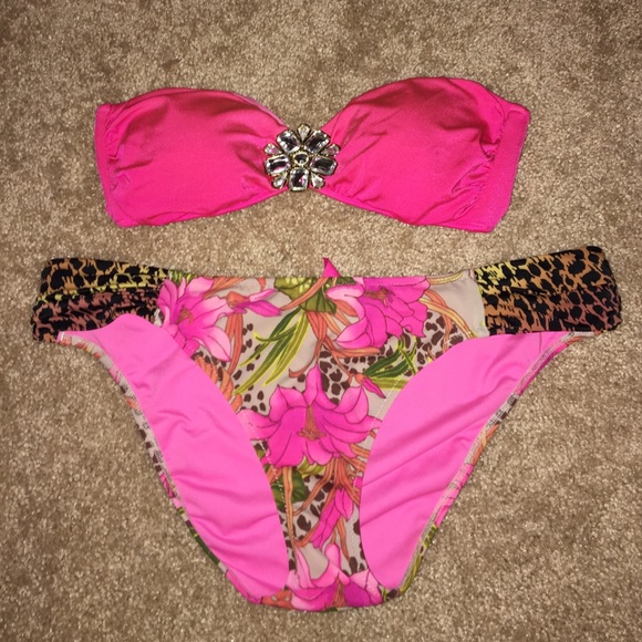 Victoria's Secret bikini!
