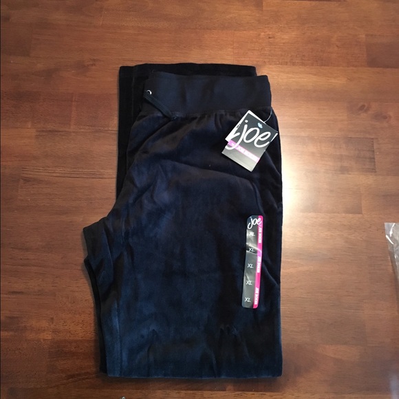 Black velour pants