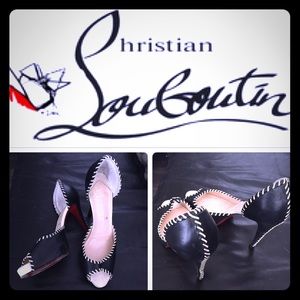 CHRISTIAN LOUBOUTIN Navy Pamps