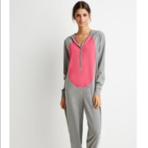 😻Cute cat onesie from Forever 21😻