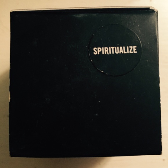 MAC pigment in 'Spiritualize' - Picture 4 of 4