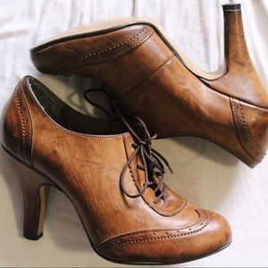 Oxford Heels