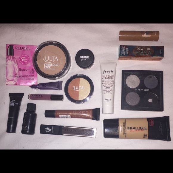 makeup bundle.. - Picture 3 of 3