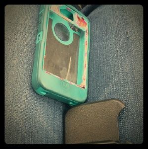 IPhone 4s case and the clip