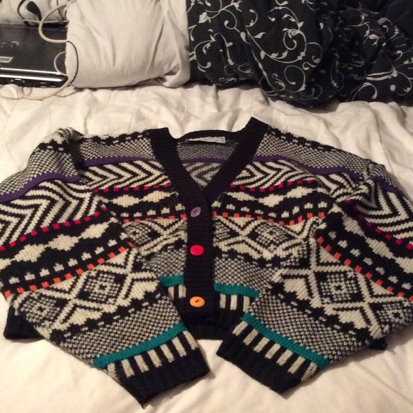 CROP VINTAGE KNIT SEWATER