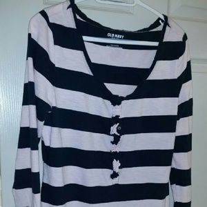 FINAL PRICE DROP  Old Navy long sleeve shirt