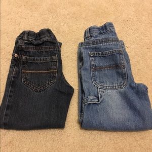 Selling 2 pairs of toddler boys size 4T jeans