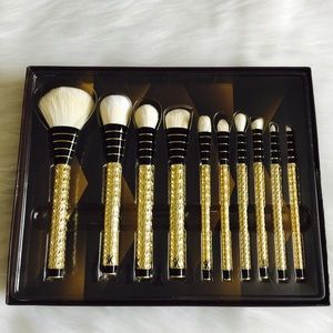 Sonia Kashuk 10 peace brushes set