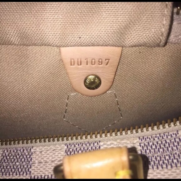 Louis Vuitton Handbags - Louis Vuitton damper azure speedy 30 hand bag