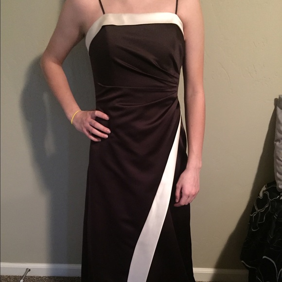 Dresses & Skirts - Bridesmaid/prom dress