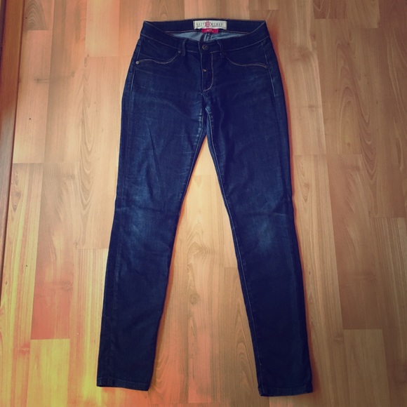 Easy Money Jean Company "Lira Leggings"