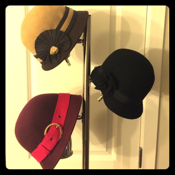 BUNDLE 3 fashion hats!