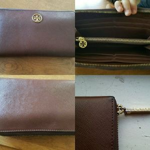 Authentic tory burch wallet