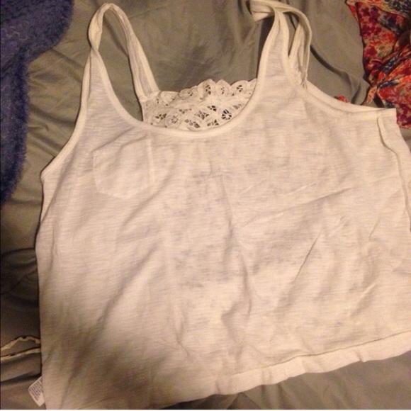 AE Grey cropped pocket tank BUNDLE!! - Picture 2 of 4