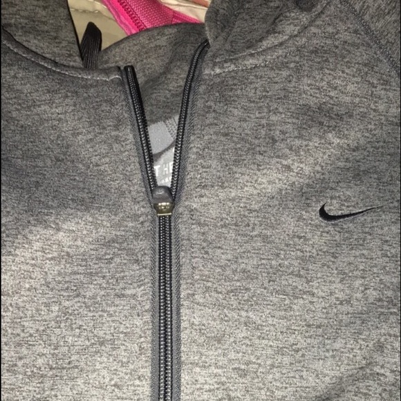 Nike Therma-Fit Zipup Jacket - Picture 2 of 2