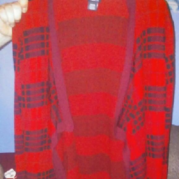 Cardigan - Picture 2 of 2
