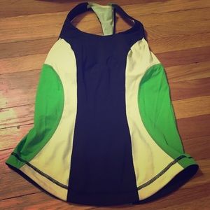 Lulu green/black top